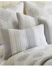 Elegant Reversible 2-Piece Twin/Twin XL Quilt Ensemble