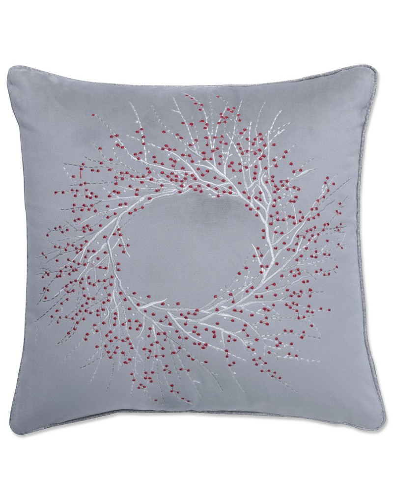 Velvet Christmas Wreath Decorative Pillow, 17